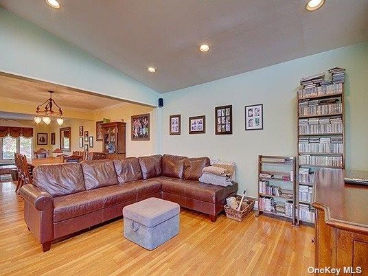 Dining room, Interior, Living room, Pendant Lights, Recessed Lighting, Wood Texture Flooring