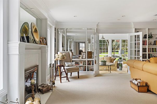 Fireplace, Interior, Living room, Recessed Lighting