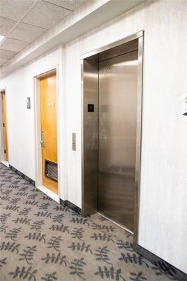Elevator, Interior