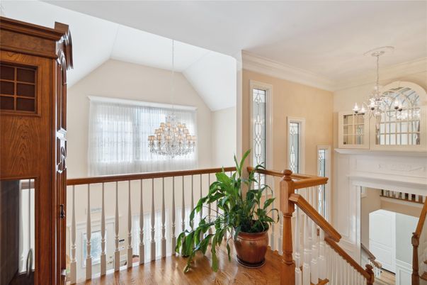 Chandelier, Interior, Wood Texture Flooring