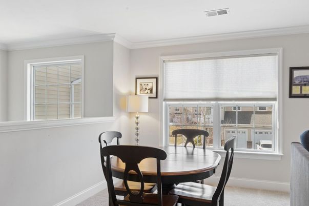 Dining room, Interior