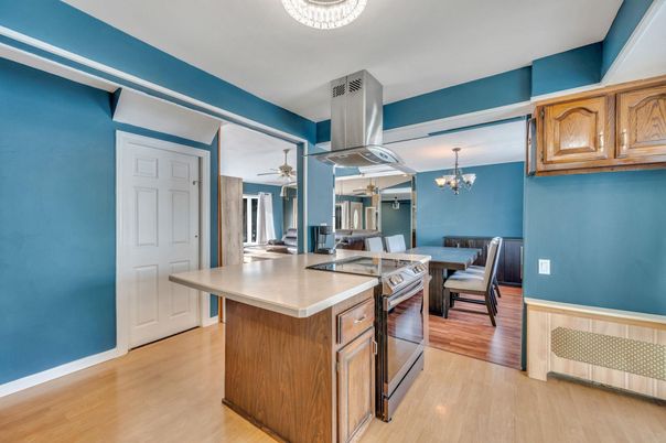 Chandelier, Dining room, Interior, Kitchen, Wood Texture Flooring