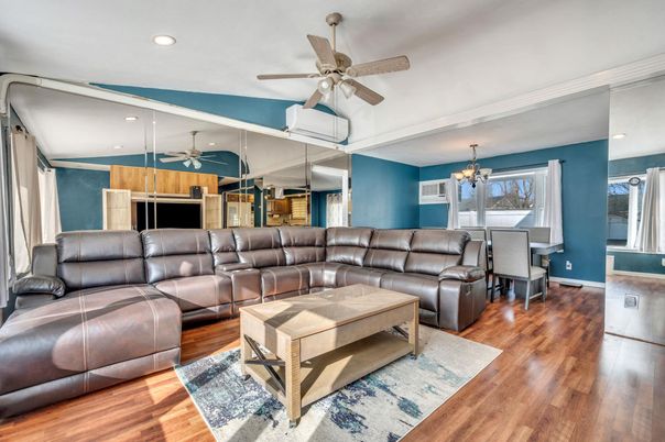 Chandelier, Dining room, Interior, Living room, Recessed Lighting, Wood Texture Flooring