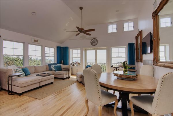 Dining room, Interior, Living room, Wood Texture Flooring