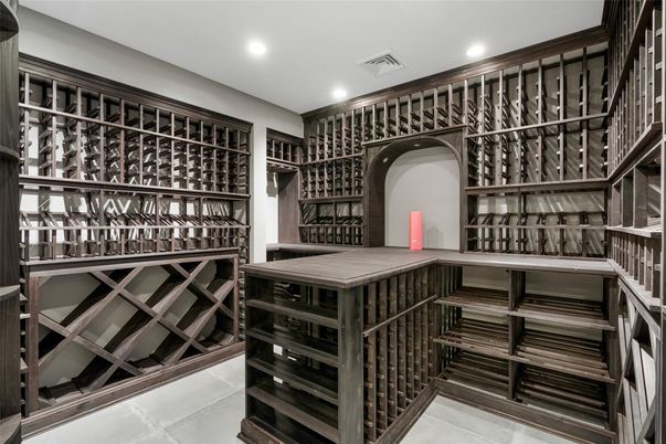 Interior, Recessed Lighting, Wine Storage
