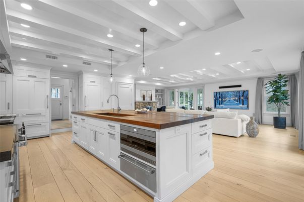 Interior, Kitchen, Living room, Pendant Lights, Recessed Lighting, Wood Texture Flooring