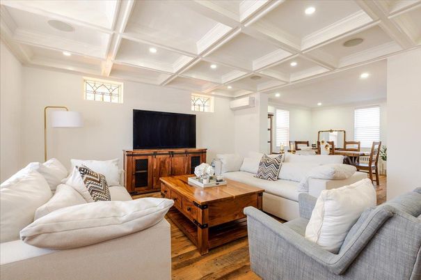 Dining room, Interior, Living room, Recessed Lighting, Wood Texture Flooring
