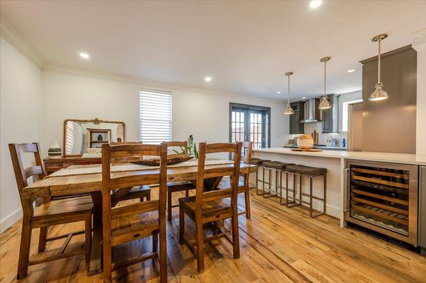 Dining room, Interior, Kitchen, Pendant Lights, Recessed Lighting, Wood Texture Flooring