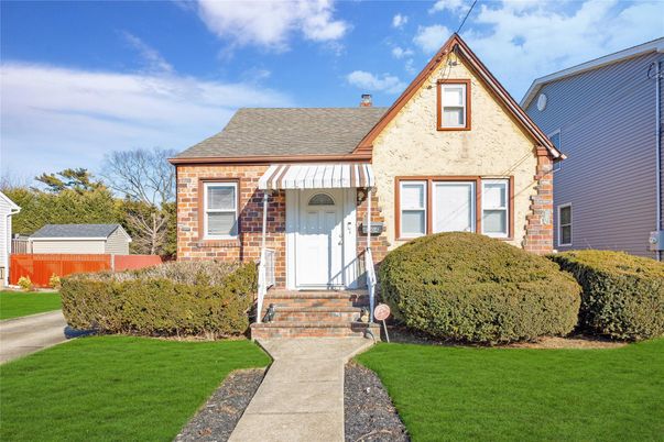 Exterior, Facade, Brick Facade, Tudor Revival