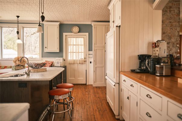Interior, Kitchen, Pendant Lights, Stone Walls, Wood Texture Flooring
