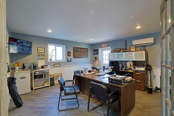 Home Office, Interior, Kitchen, Recessed Lighting, Wood Texture Flooring