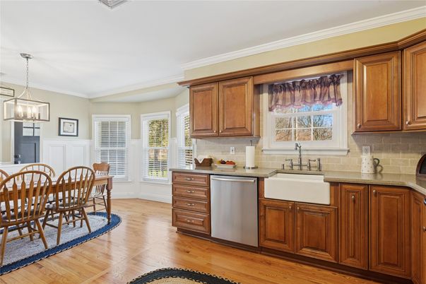 Dining room, Interior, Kitchen, Pendant Lights, Wood Texture Flooring