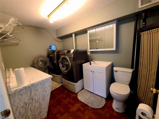 Interior, Washer, Wood Texture Flooring
