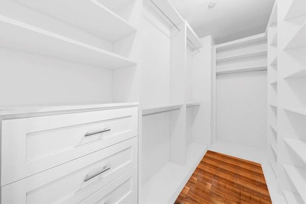 Interior, Walk-in Closets, Wood Texture Flooring