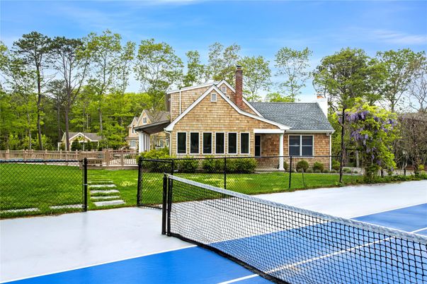 Exterior, Tennis Courts
