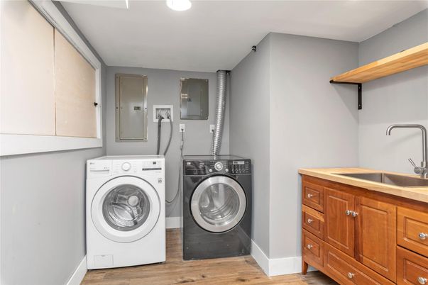 Interior, Recessed Lighting, Utility Closets, Washer, Wood Texture Flooring