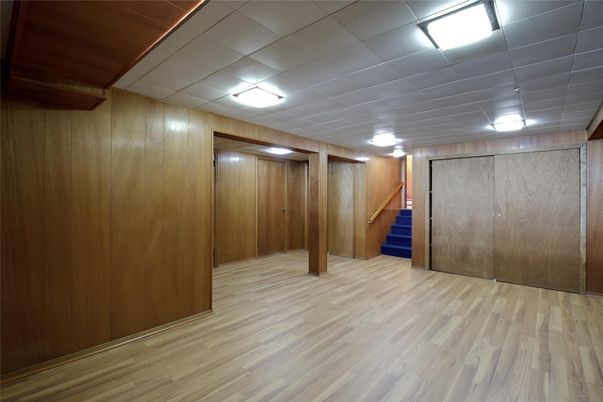 Empty room, Interior, Wood Texture Flooring, Wooden Walls