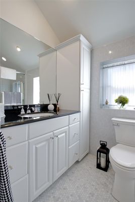 Bathroom, Interior, Recessed Lighting
