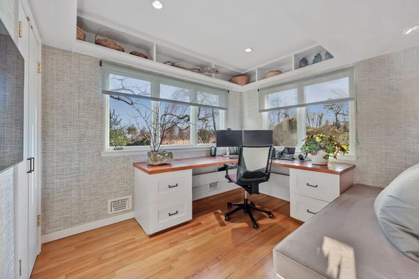 Home Office, Interior, Recessed Lighting, Wood Texture Flooring