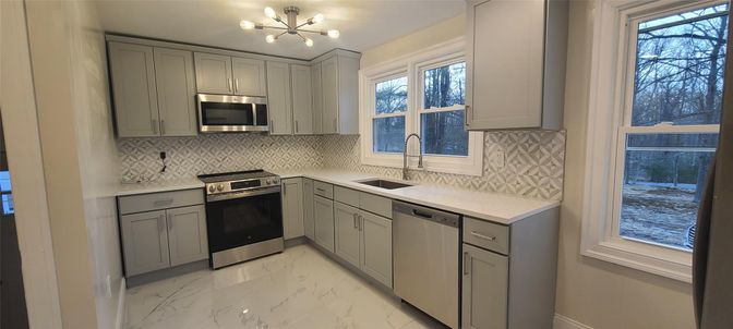 Interior, Kitchen, Marble, Stainless Steel Appliances