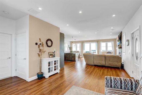 Interior, Kitchen, Living room, Pendant Lights, Recessed Lighting, Wood Texture Flooring