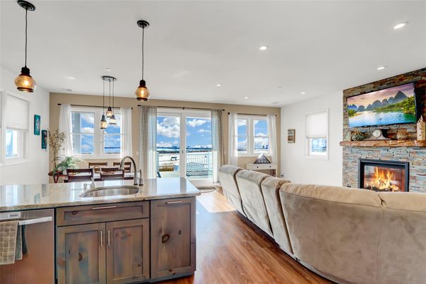Fireplace, Interior, Kitchen, Living room, Pendant Lights, Recessed Lighting, Wood Texture Flooring