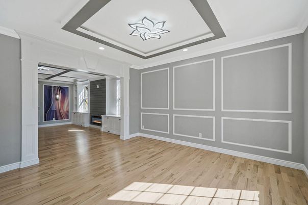 Empty room, Interior, Recessed Lighting, Wood Texture Flooring