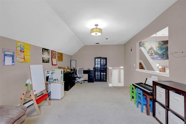 Home Office, Interior