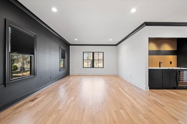 Empty room, Interior, Recessed Lighting, Wood Texture Flooring