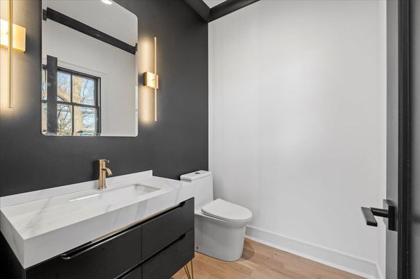 Bathroom, Interior, Recessed Lighting, Wood Texture Flooring