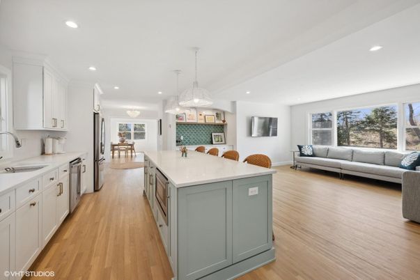 Dining room, Interior, Kitchen, Living room, Pendant Lights, Recessed Lighting, Wood Texture Flooring