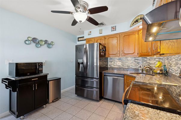 Interior, Kitchen, Stainless Steel Appliances
