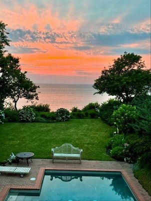 Exterior, Pool, Water