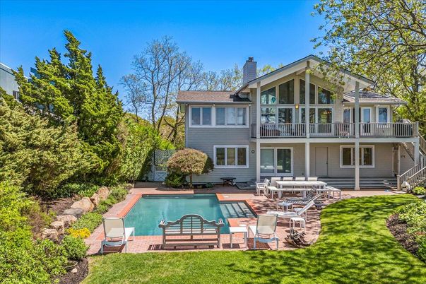 Backyard, Exterior, Pool