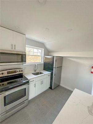 Interior, Kitchen, Stainless Steel Appliances