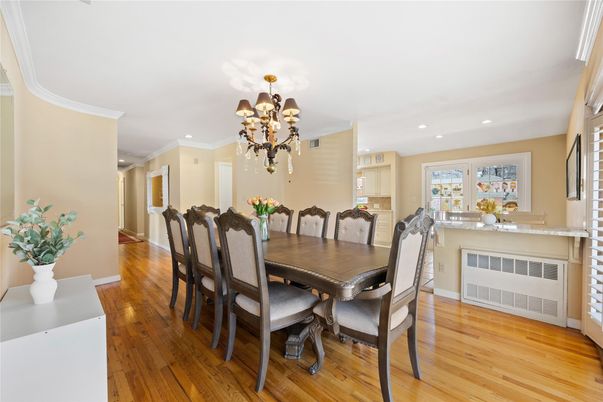 Chandelier, Dining room, Interior, Recessed Lighting, Wood Texture Flooring