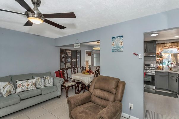 Dining room, Interior, Kitchen, Living room