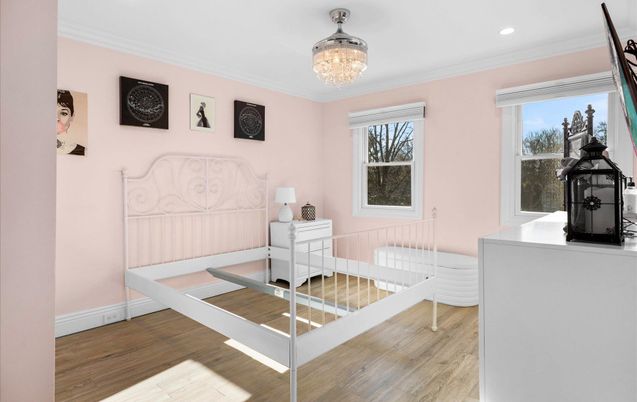 Bedroom, Chandelier, Interior, Recessed Lighting, Wood Texture Flooring