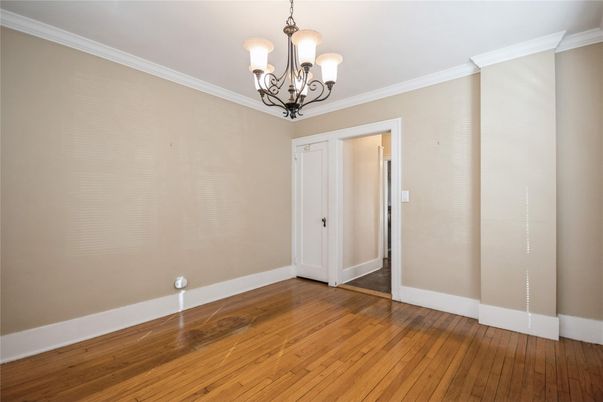 Chandelier, Empty room, Interior, Wood Texture Flooring