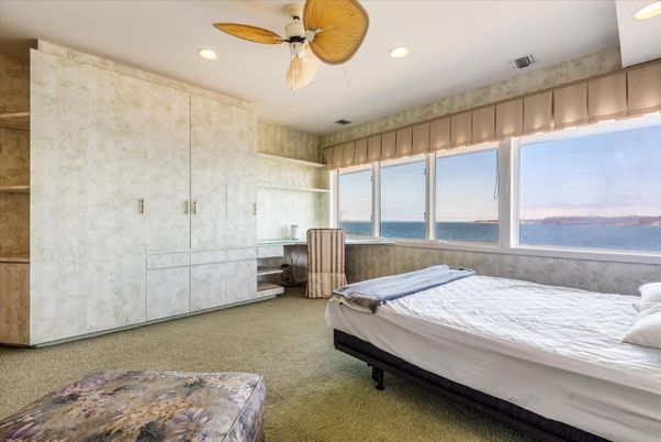 Bedroom, Interior, Recessed Lighting, Water