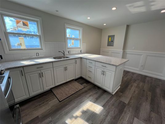 Interior, Kitchen, Recessed Lighting, Wood Texture Flooring