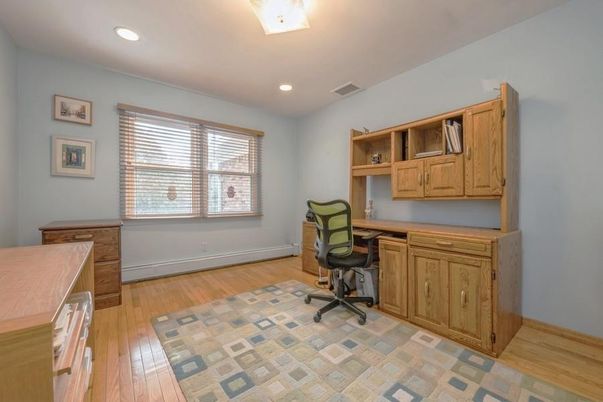 Home Office, Interior, Recessed Lighting, Wood Texture Flooring