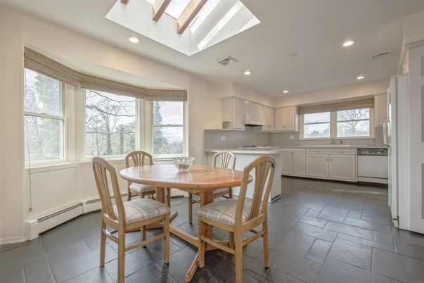 Dining room, Interior, Kitchen, Recessed Lighting