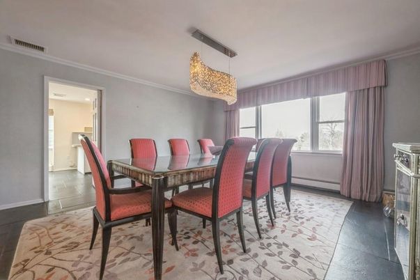 Chandelier, Dining room, Interior