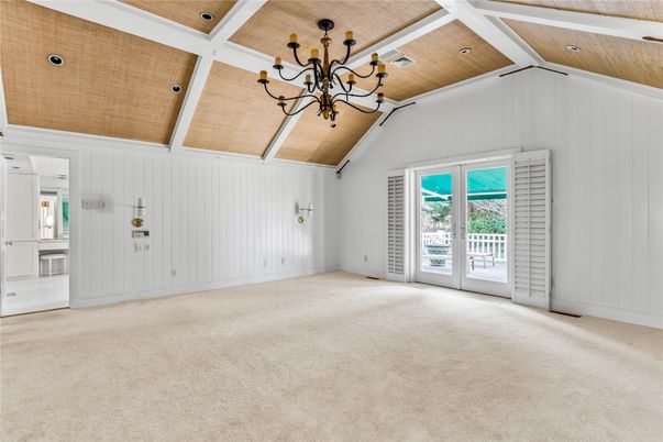 Chandelier, Empty room, Interior, Recessed Lighting, Wooden Beams, Wooden Ceilings
