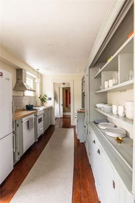Interior, Kitchen, Pendant Lights, Wood Texture Flooring