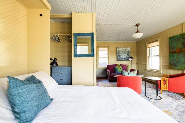 Bedroom, Interior, Pendant Lights