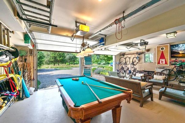 Billiard Table, Game Room, Interior, Pendant Lights