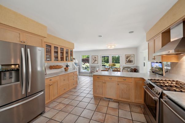 Interior, Kitchen, Stainless Steel Appliances