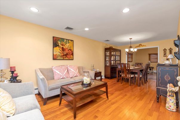 Chandelier, Dining room, Interior, Living room, Recessed Lighting, Wood Texture Flooring